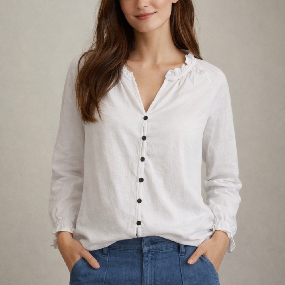 Lisa Todd Long Sleeve Poet Blouse in White